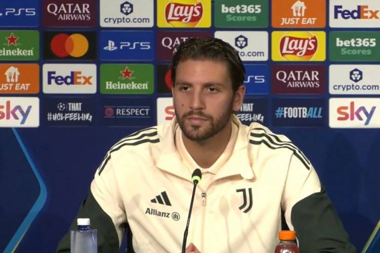 洛卡特利:战胜国米后更衣室斗志昂扬 但不能忘记我们也被进了3球